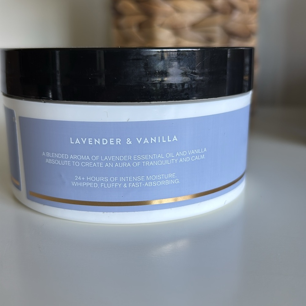 Aromatherapy Lavender & Vanilla Body Set Bath & Body Works - Picture 4 of 8